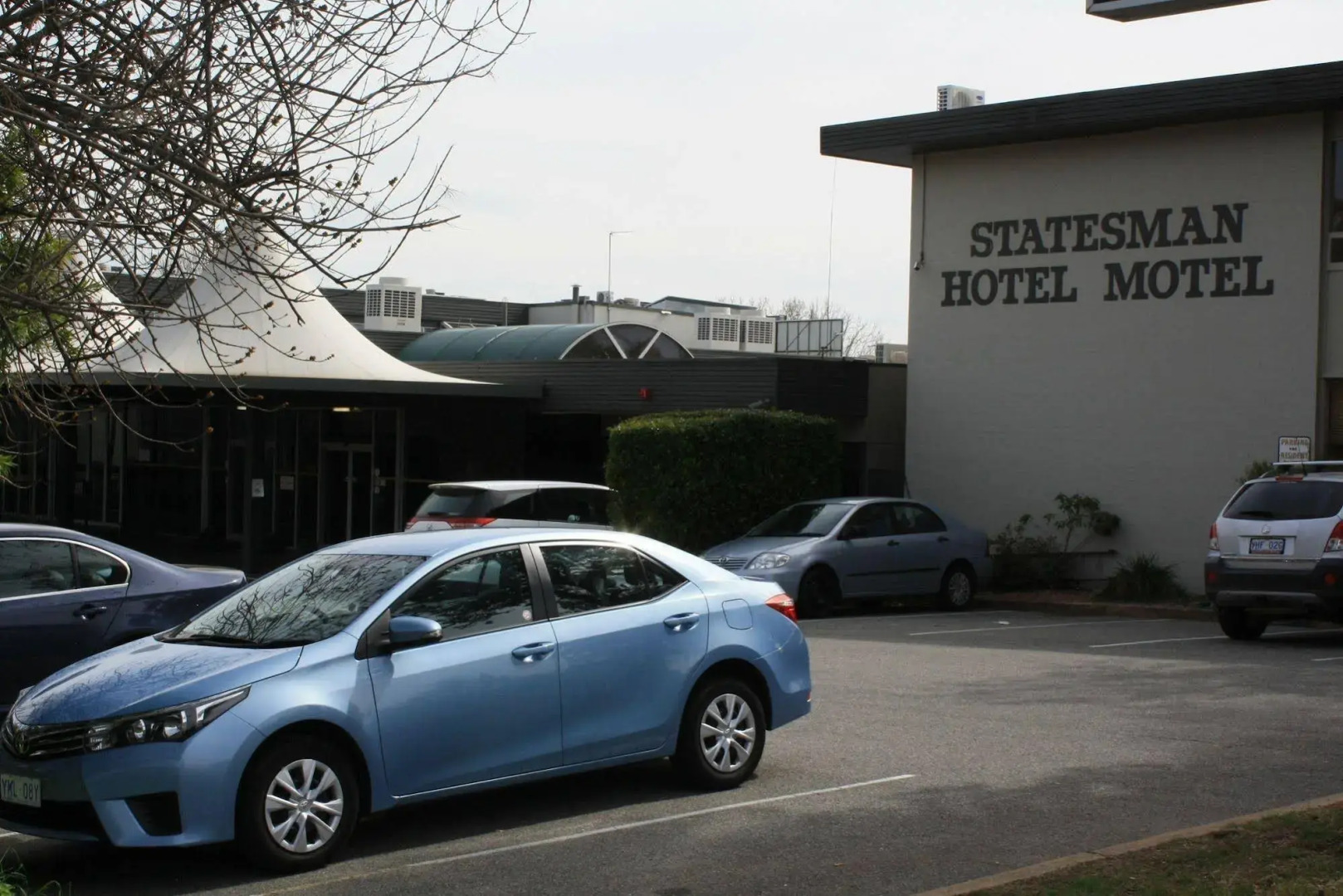 Statesman Hotel