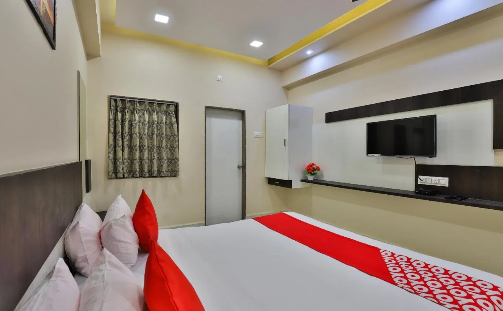 Hotel Tulsi Residency By OYO Rooms