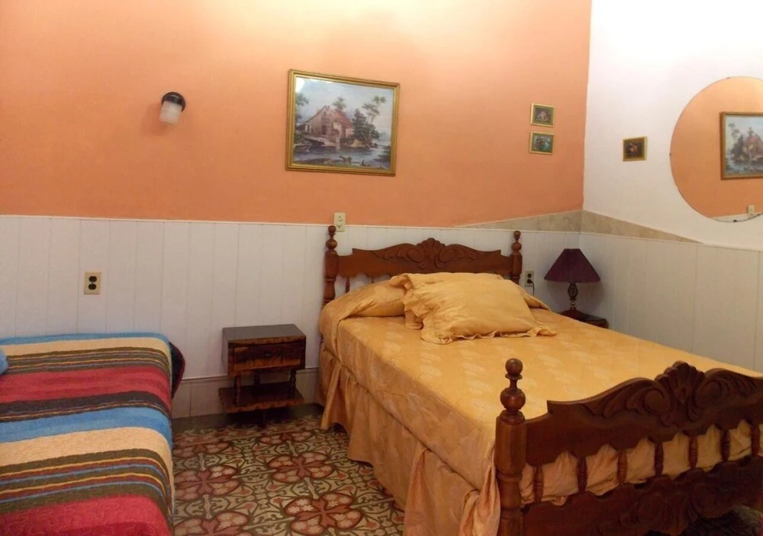 Casa Colonial Mirta y Candido CAMAGUEY