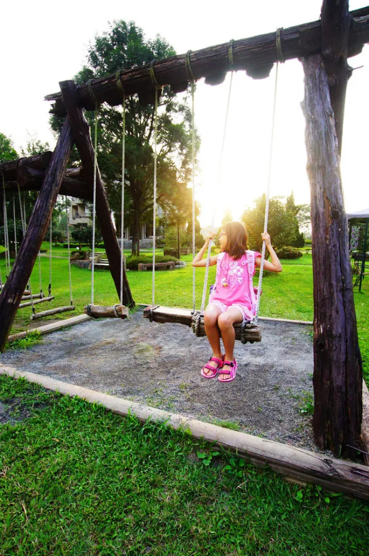 CRYSTAL RESORT - Continental Club