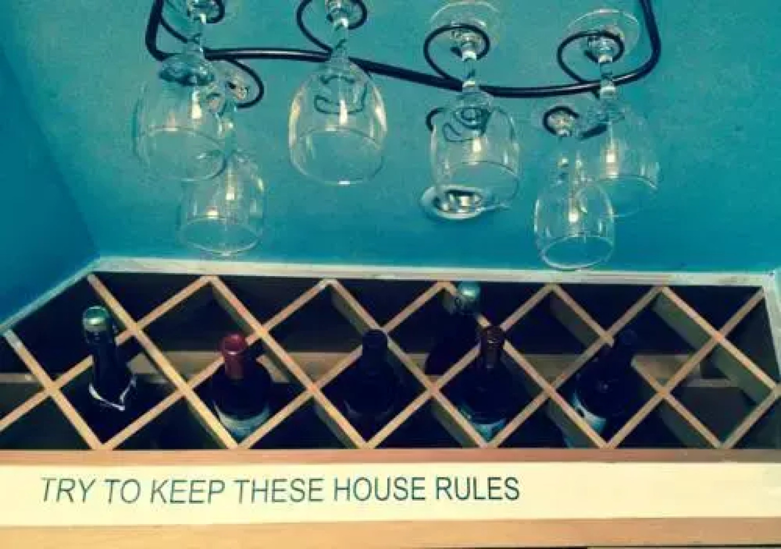 Zhongba Youth Hostel