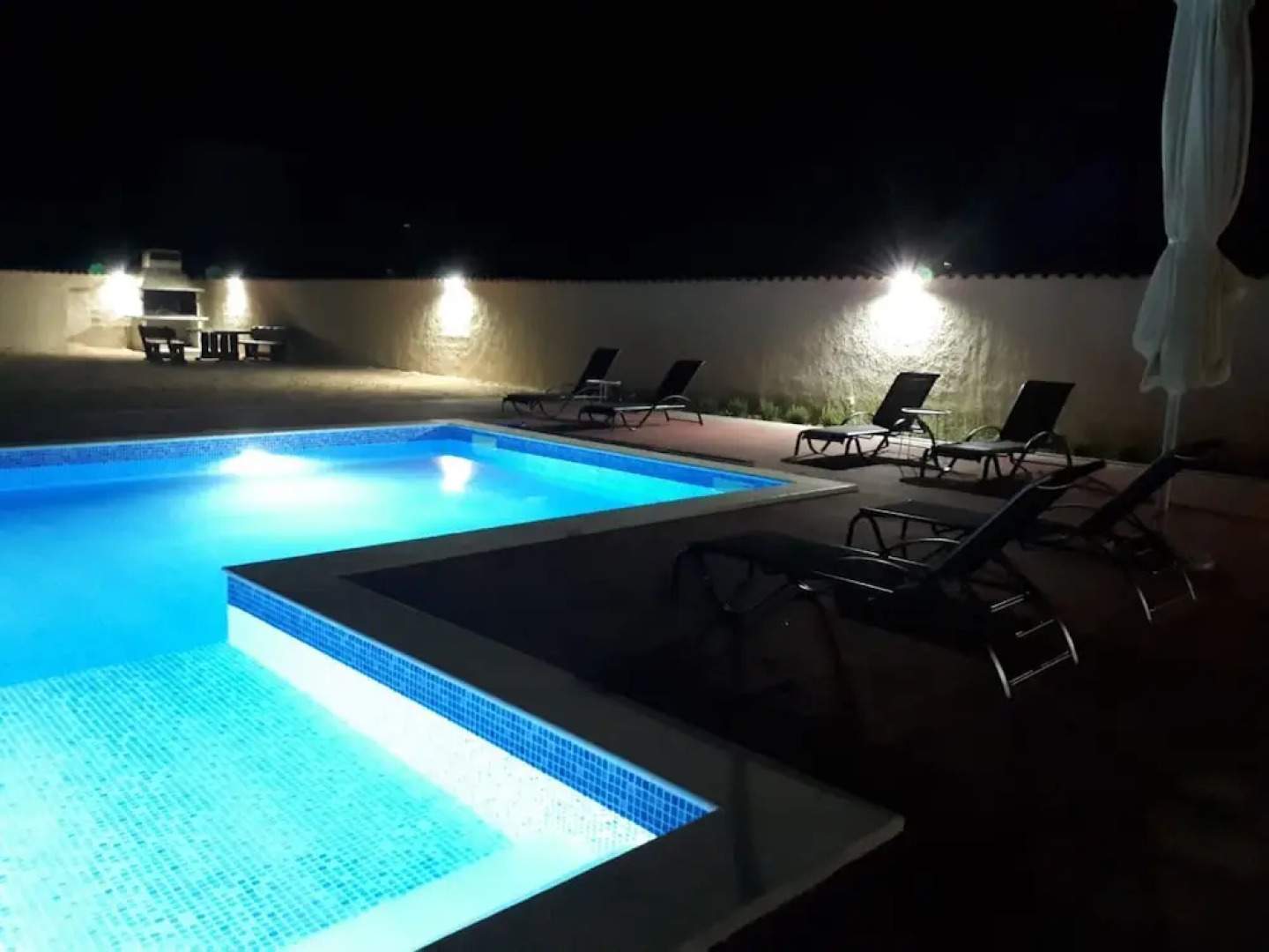 Appealing Holiday Home in Drage With Pool