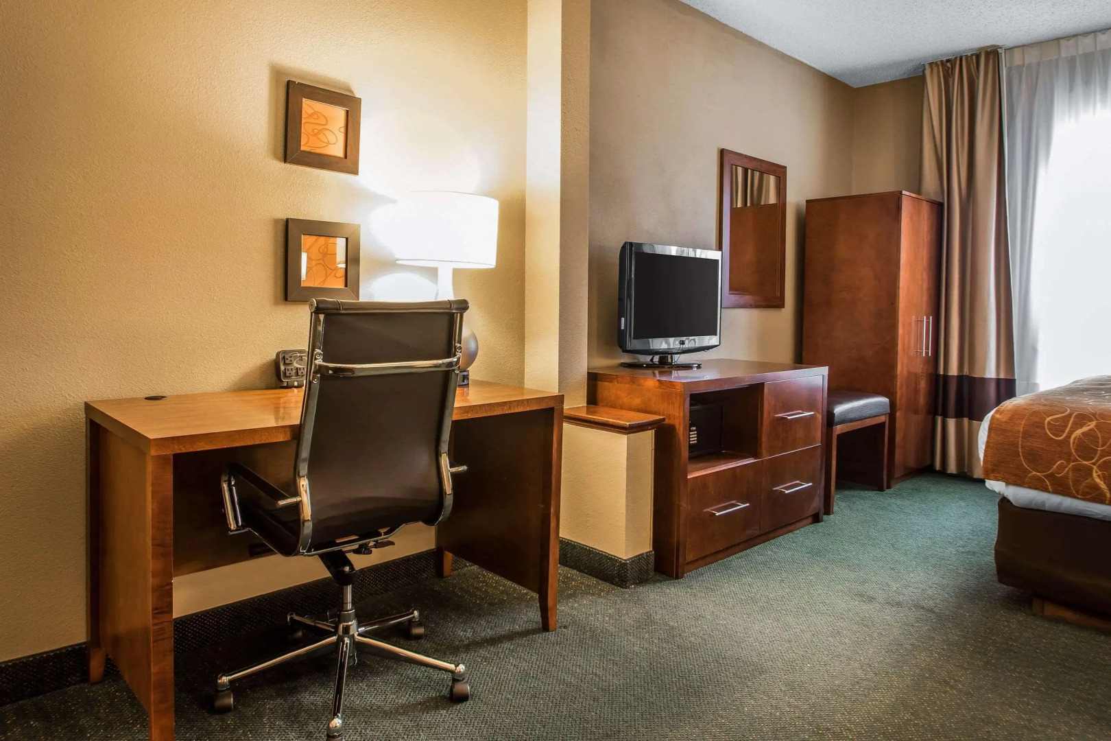 Comfort Suites Madison West - Middleton