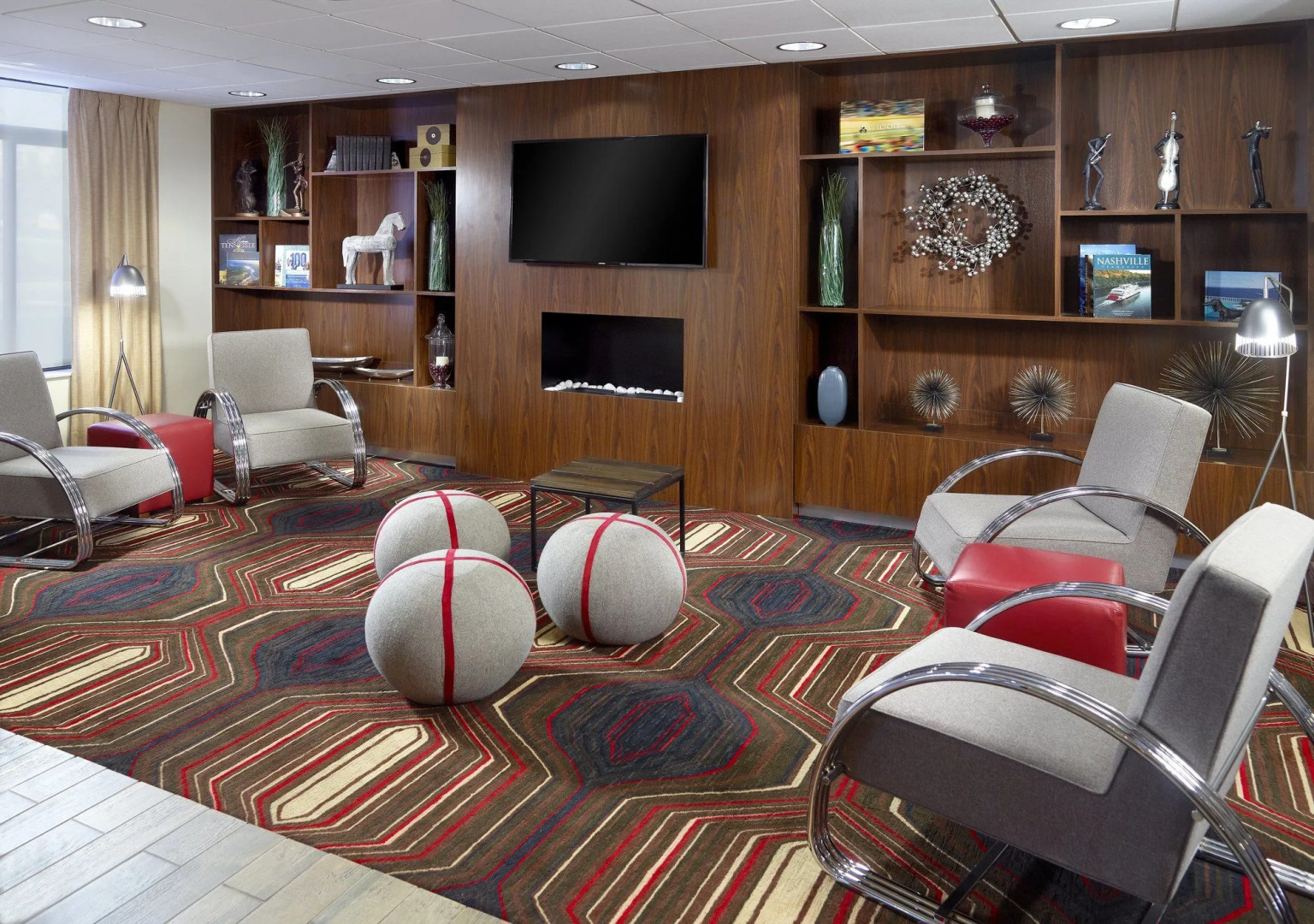 Four Points by Sheraton Nashville Airport