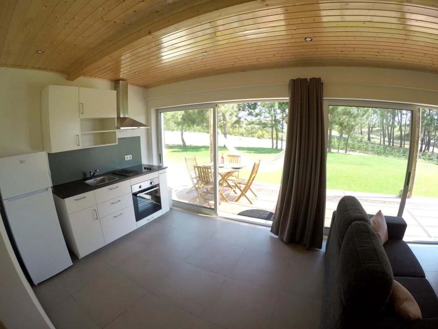 Studio in Serra do Bouro, With Pool Access, Enclosed Garden and Wifi -