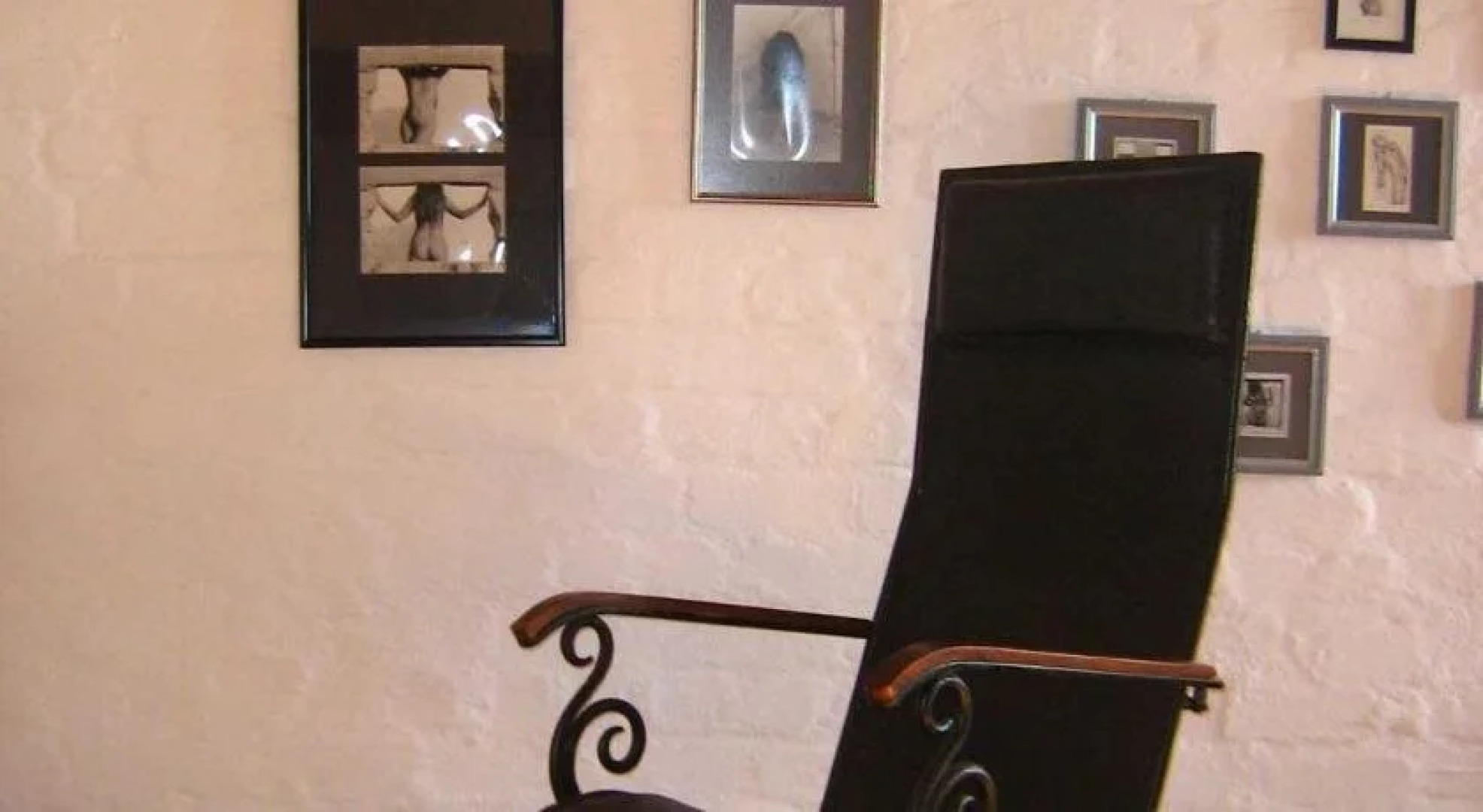 Alternative Space B & B