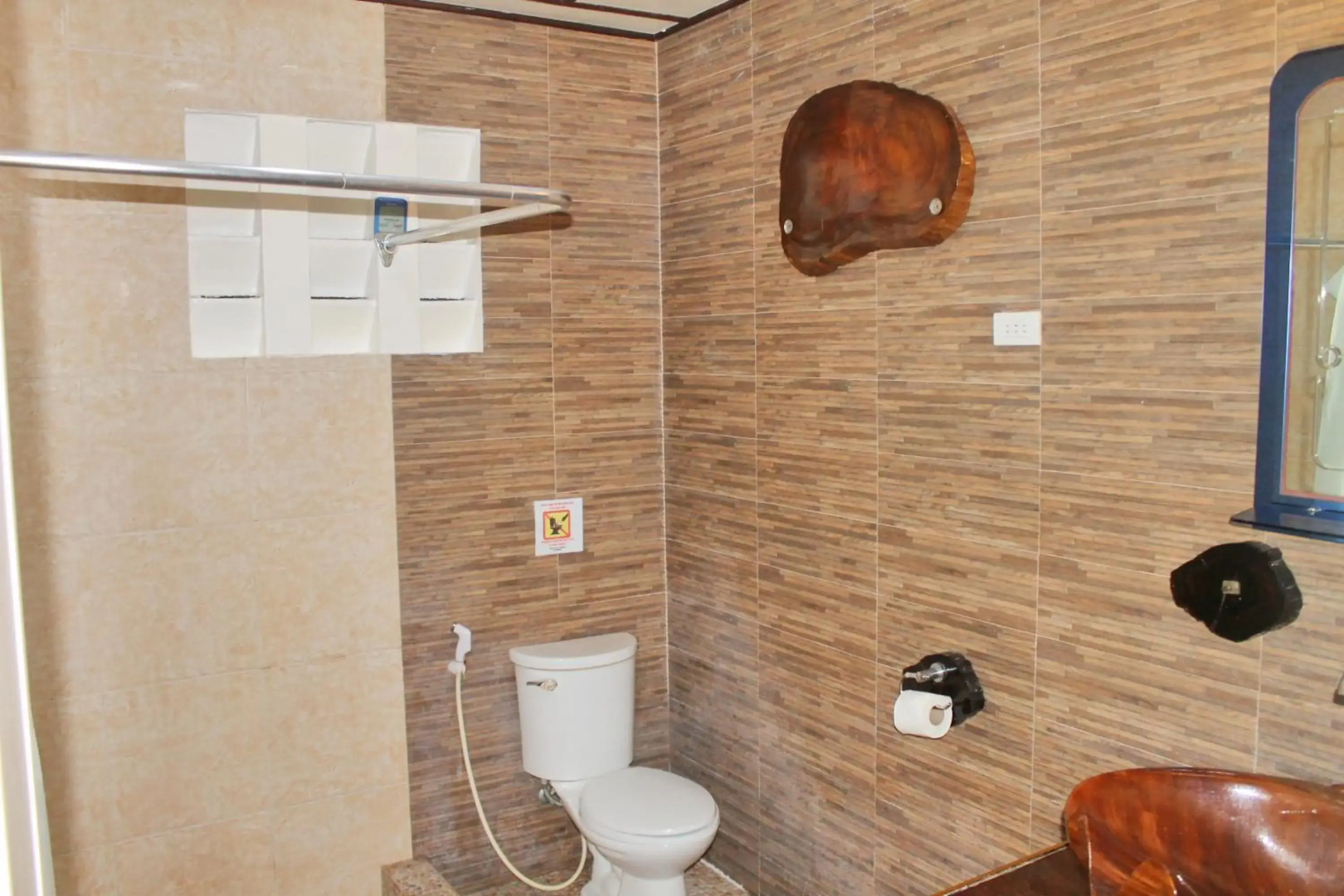 Deep Forest Garden Hotel