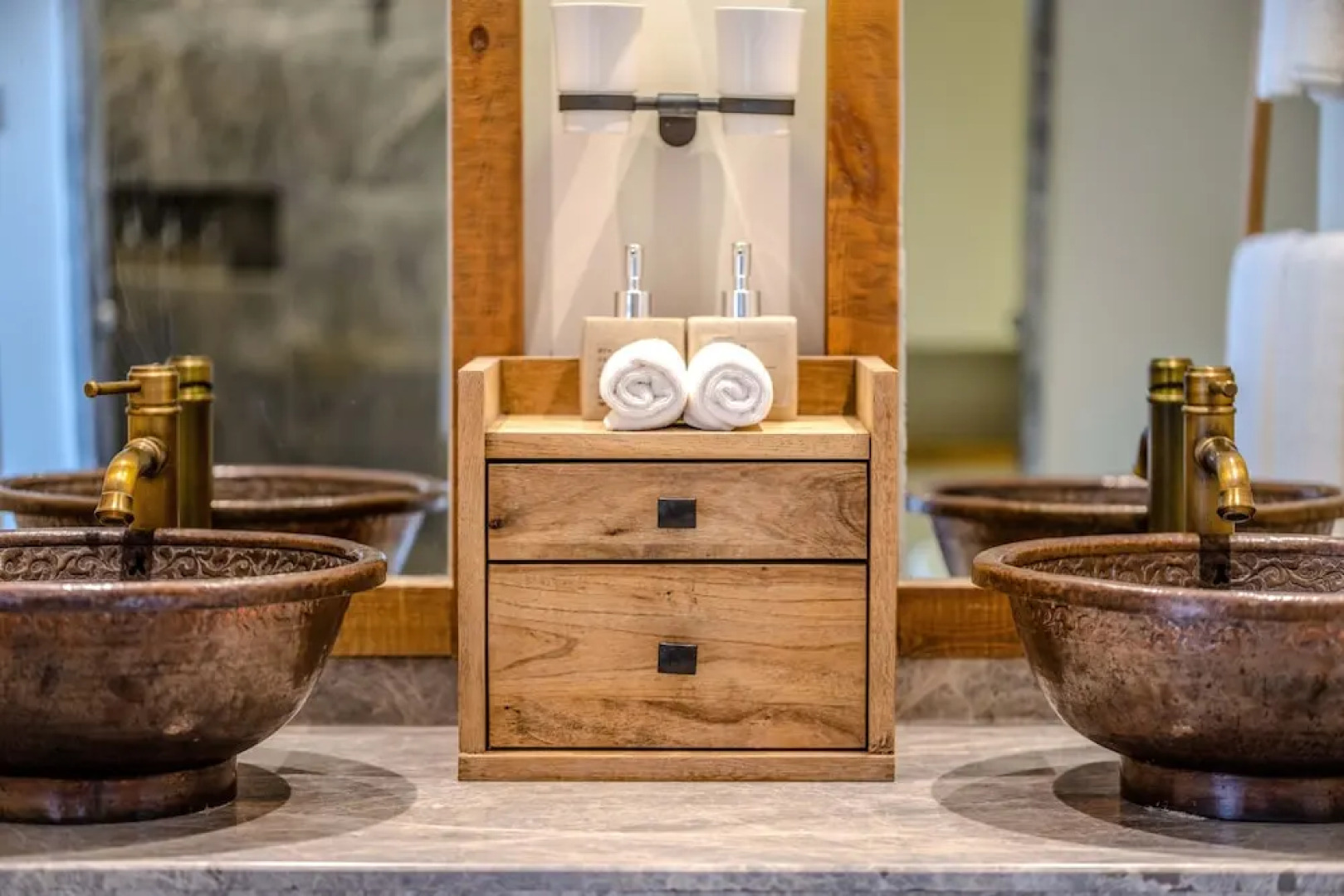 LUX Tea Horse Road Deqin Benzilan