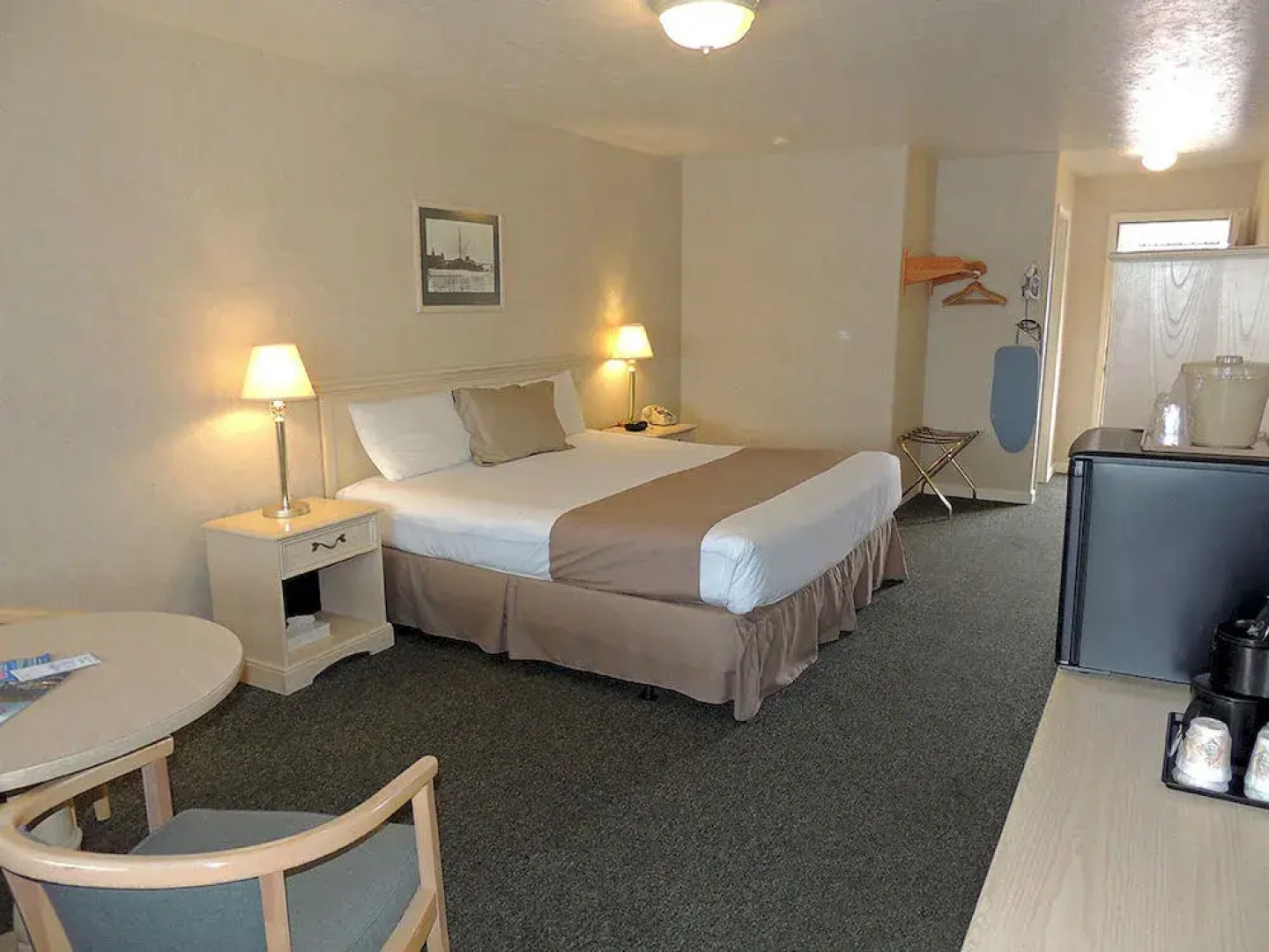 Capt. Thomson's Resort