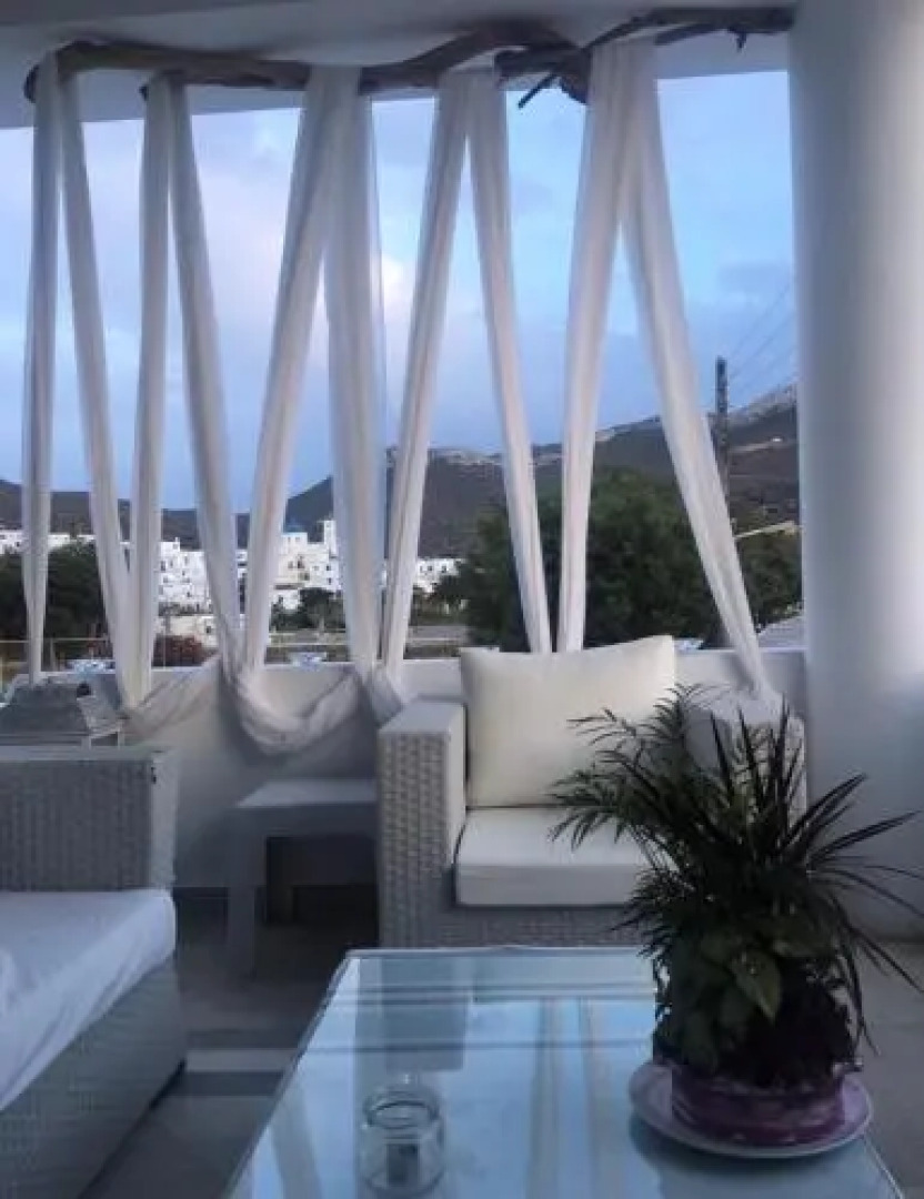 Thomas Villas on the beach Katapola