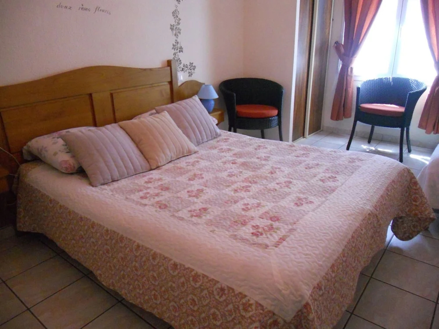 Chez Louis - Chambres d'Hôtes