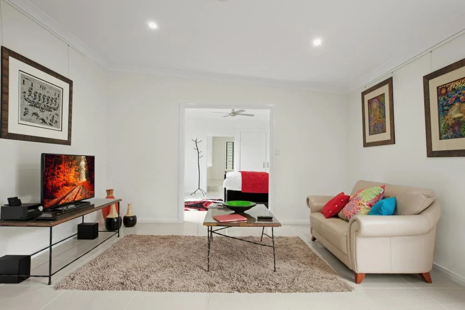 Snuggles Bed & Breakfast