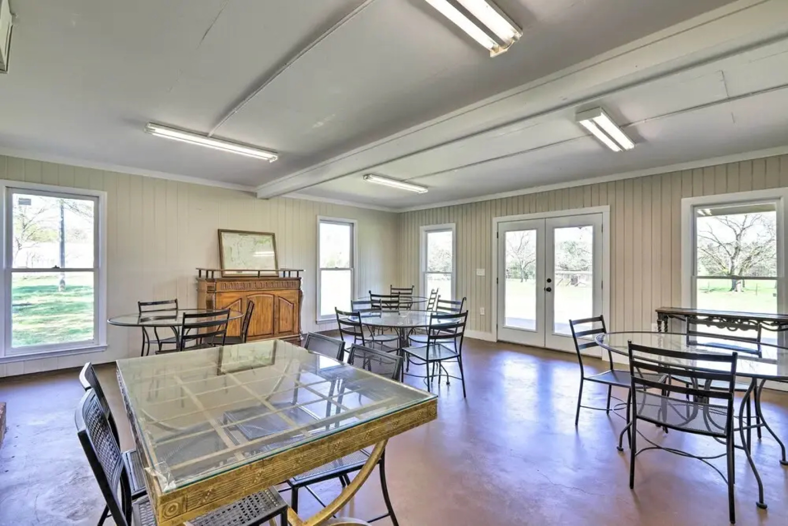 Pine Mountain Valley House w/ Pool & Grill!