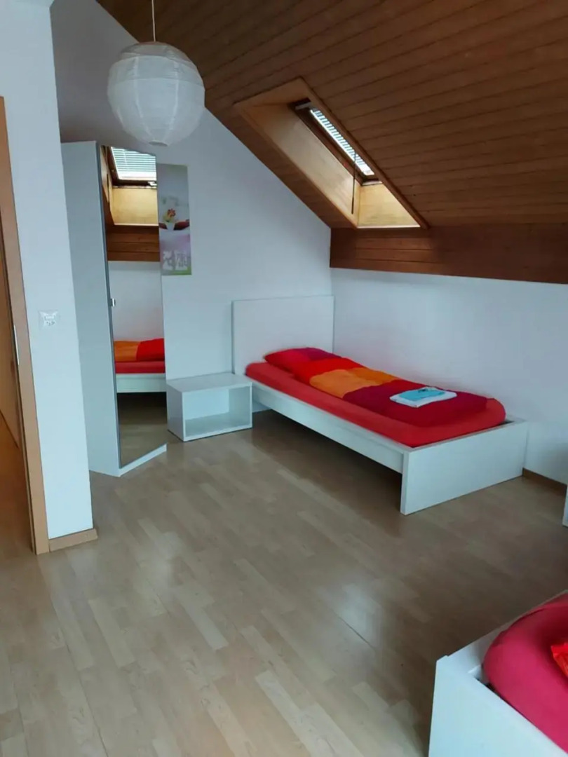 good bed Niederbipp 13