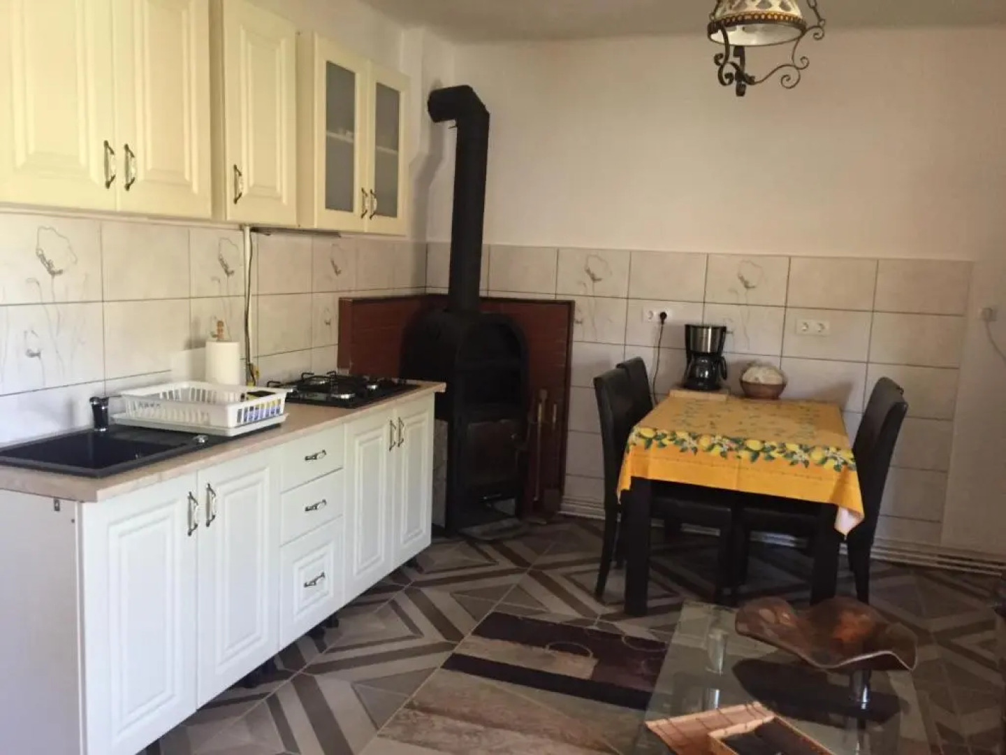 Casa rustica cu terasa