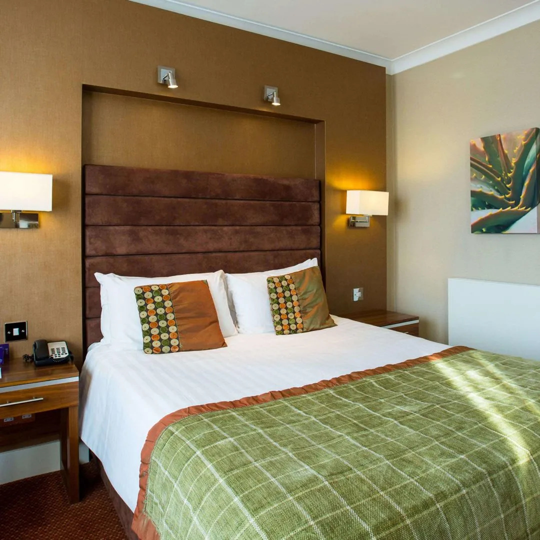 Hampshire Court Hotel & Spa