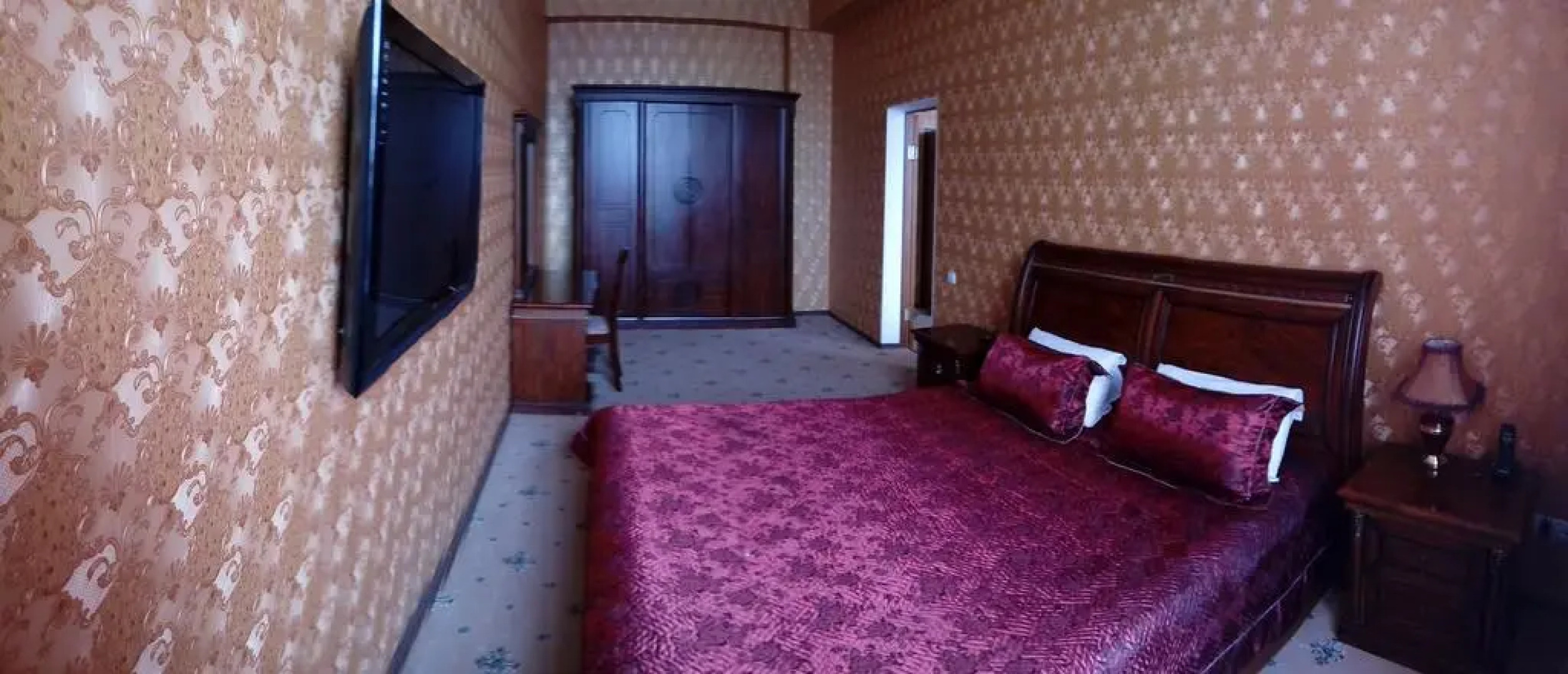 Айдана Плаза