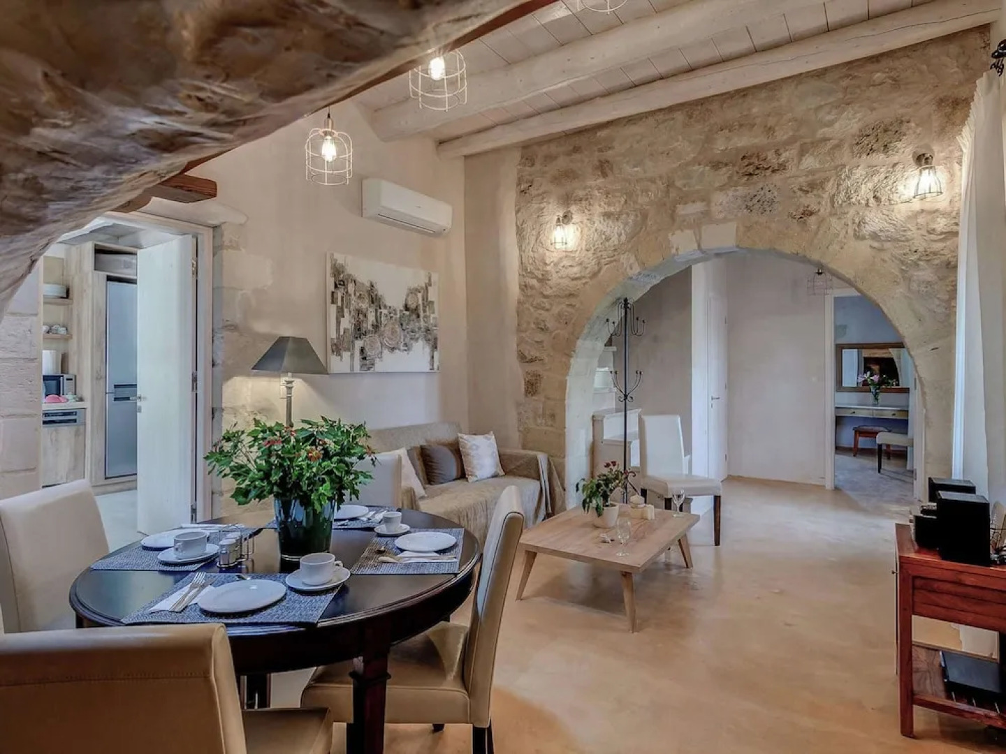 Traditional Stone Built Villa With Private Pool Near Tavern & the Beach