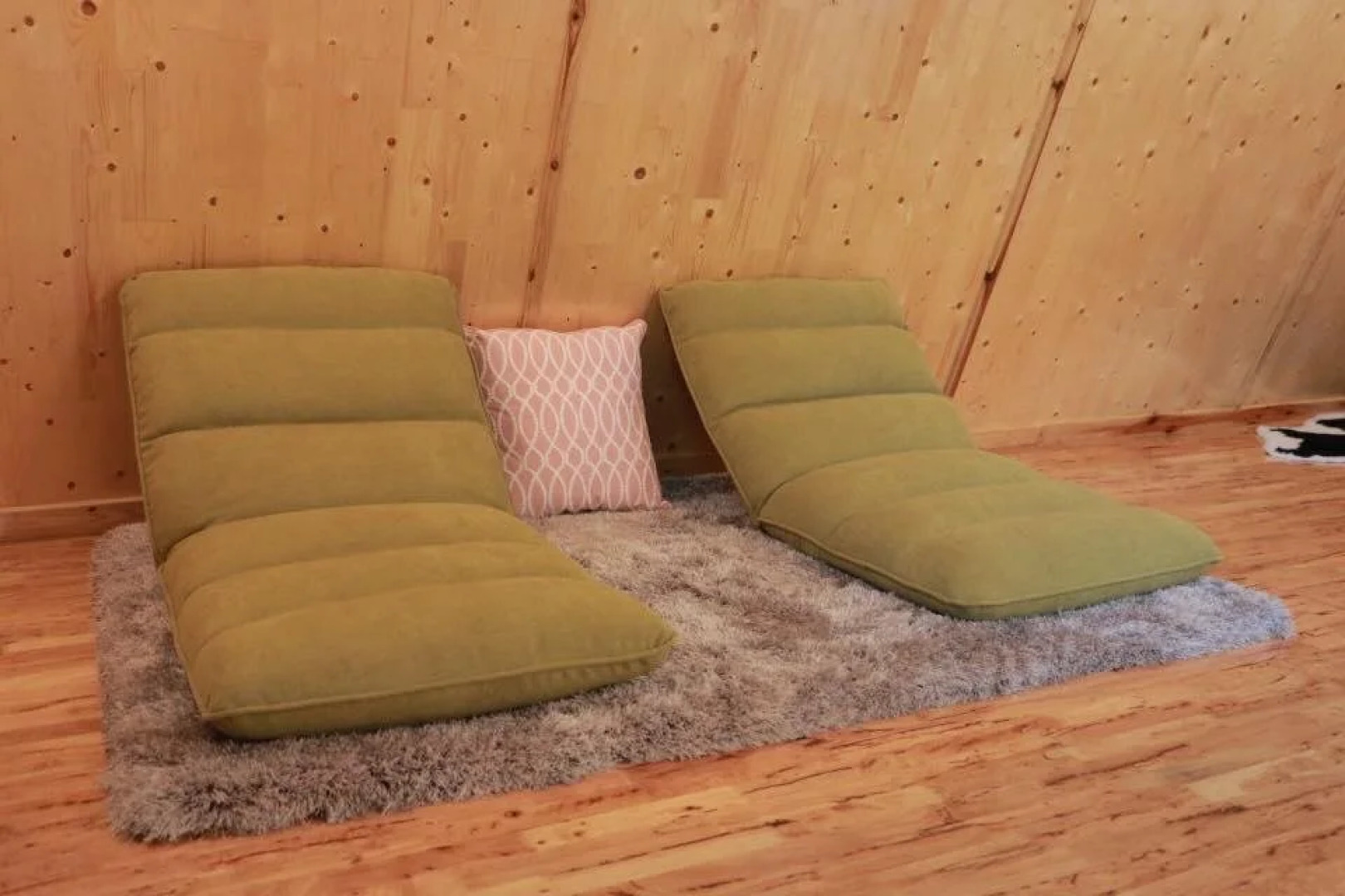 Cha-am Fishing Inn and Resort