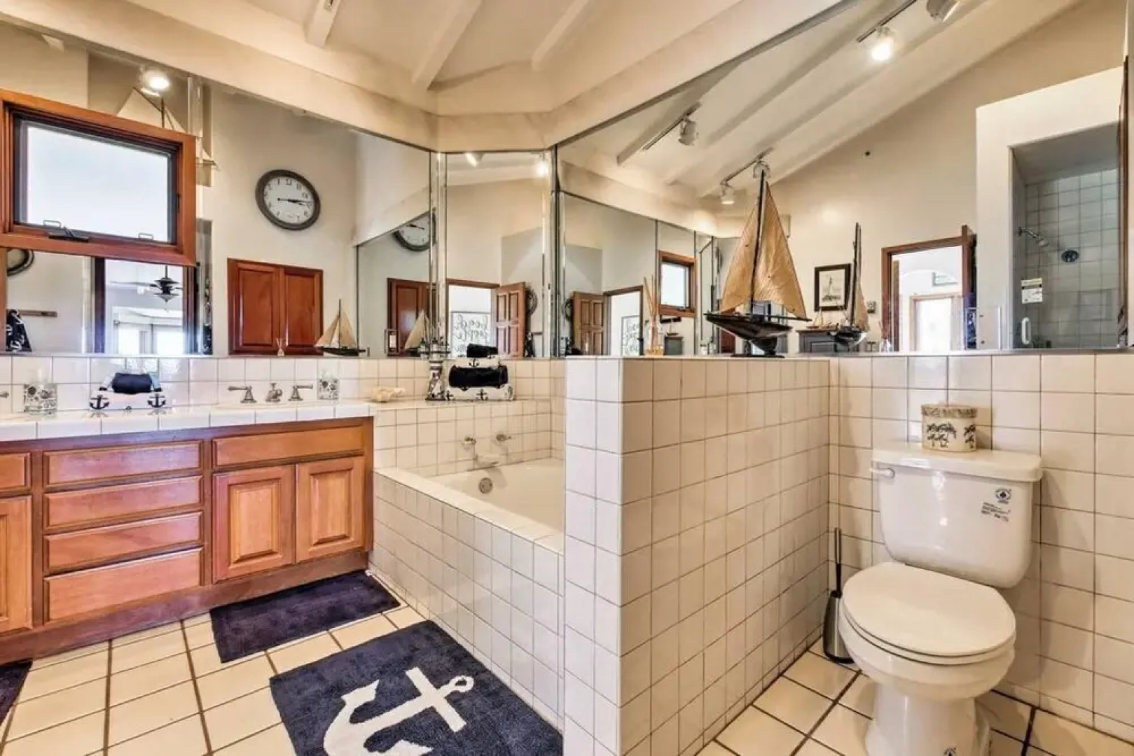 Villa 97 Building 8 Lux Oceanfront Penthouse Suite w Panoramic Views