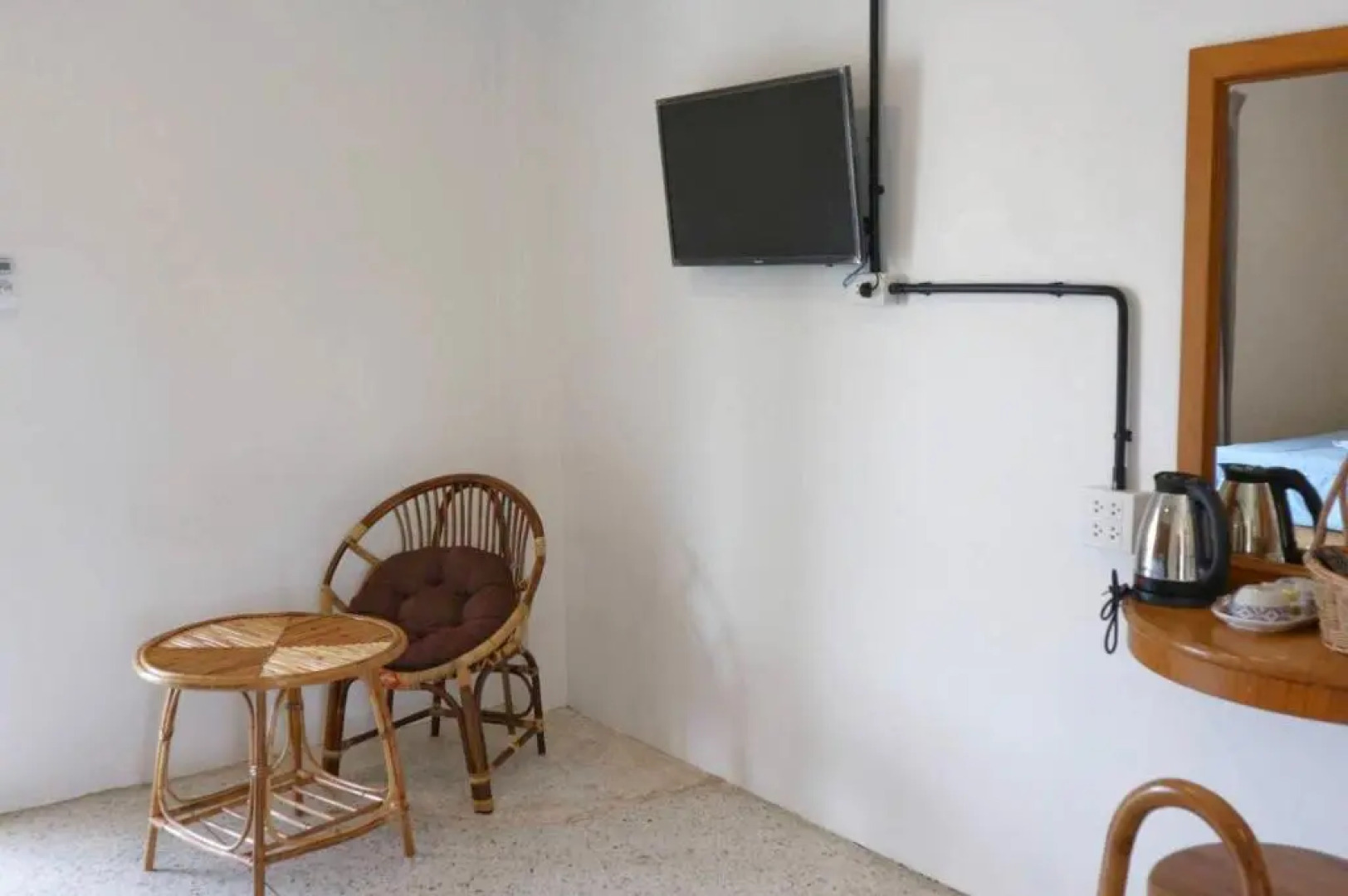 Bang Saphan Resort Hotel