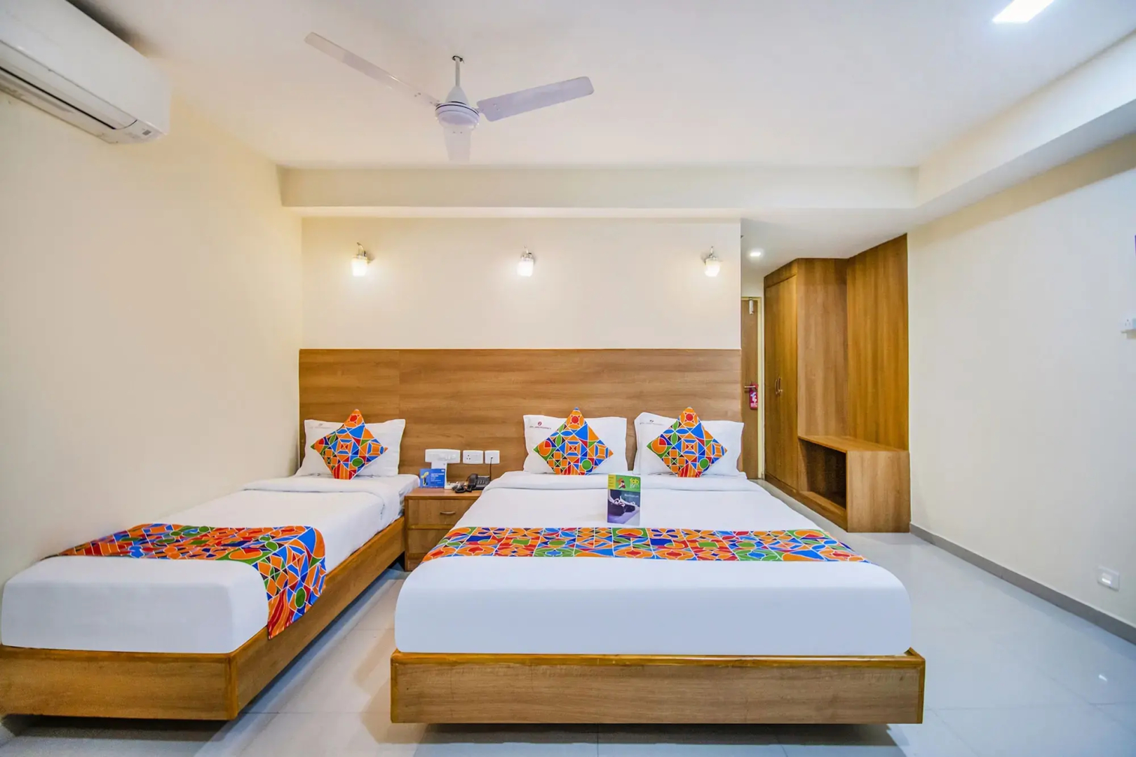 Fabhotel Jansi Deluxe Gandhipuram
