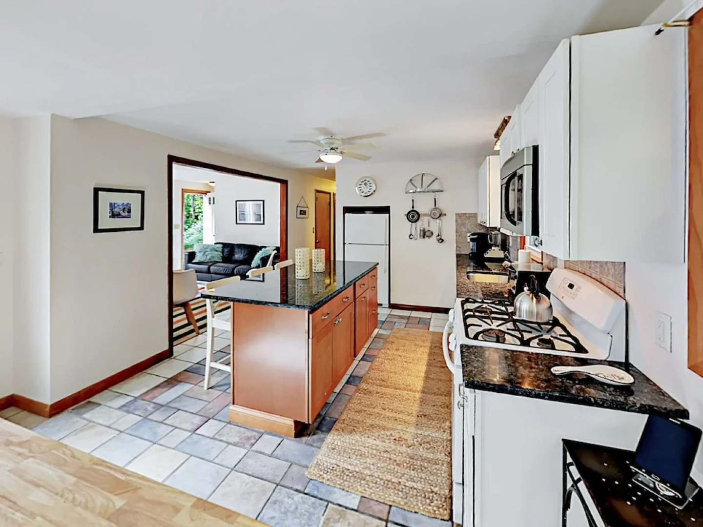 Eastham Gem Home 4 Bedrooms 1.5 Bathroom Home