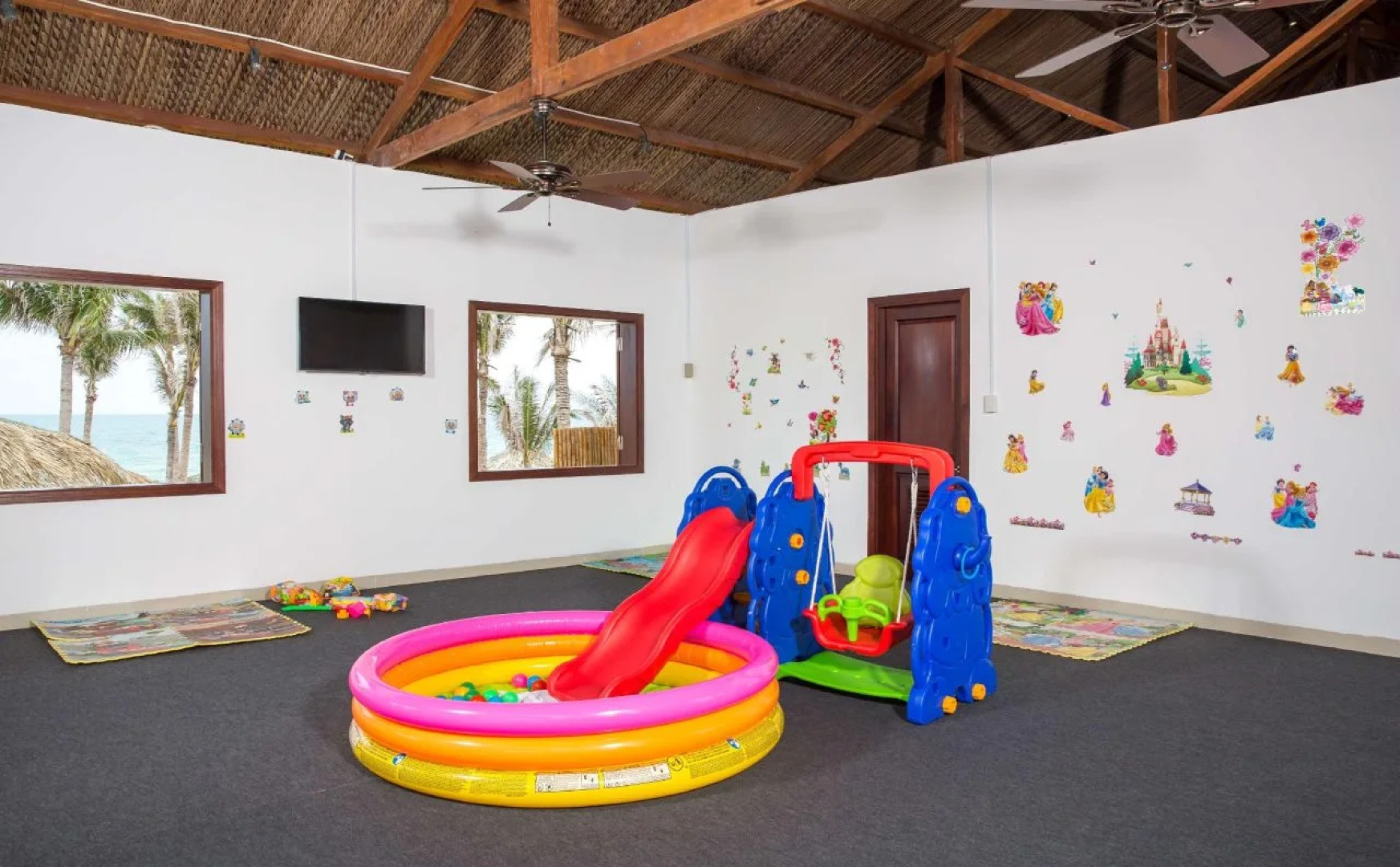 Cam Ranh Riviera Beach Resort & Spa