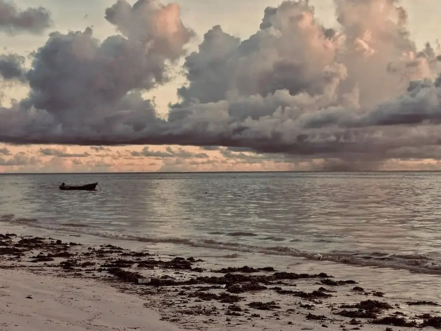 Sand Beach Boutique Hotel