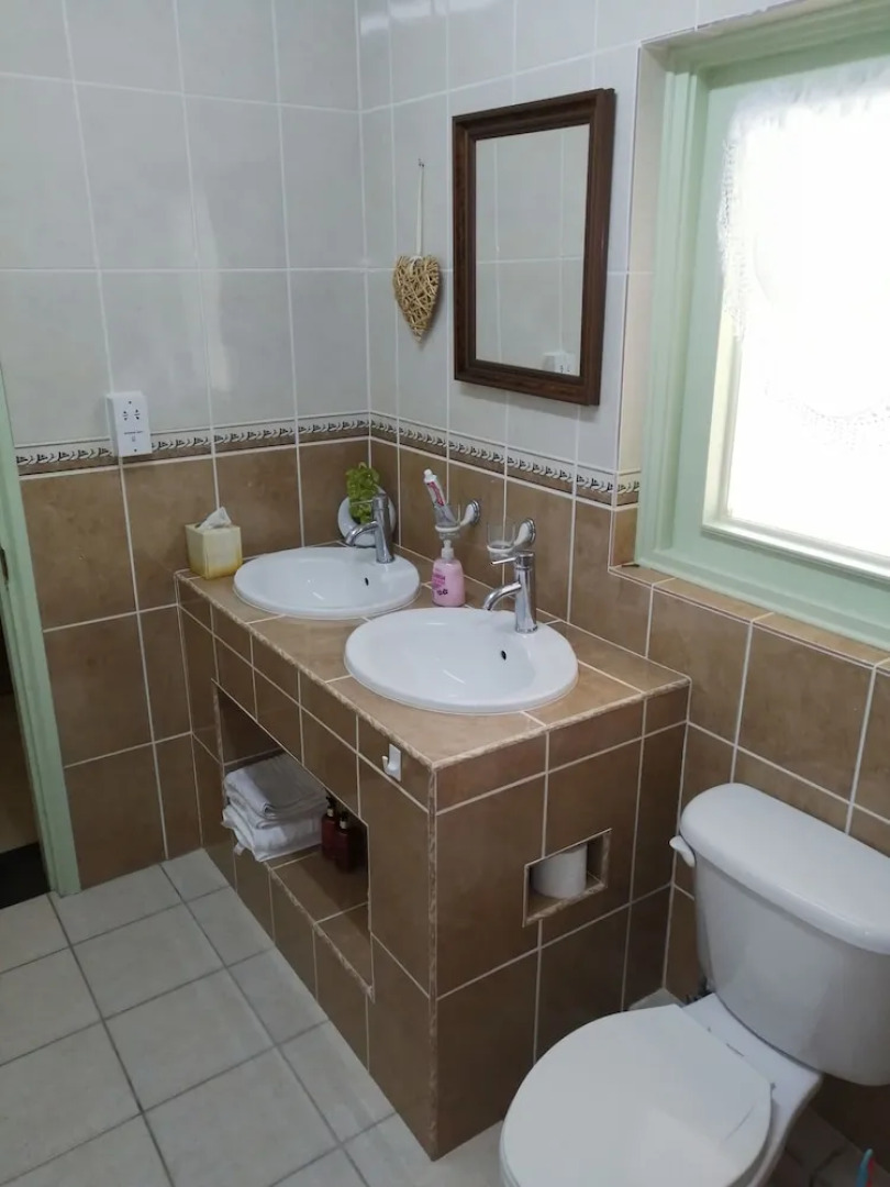 Trois Piton Apartments