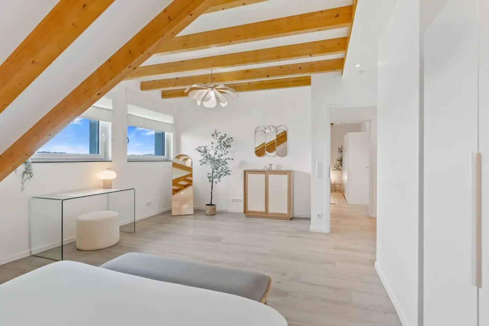 Stylish 2BR Getaway in Bivange Roeser