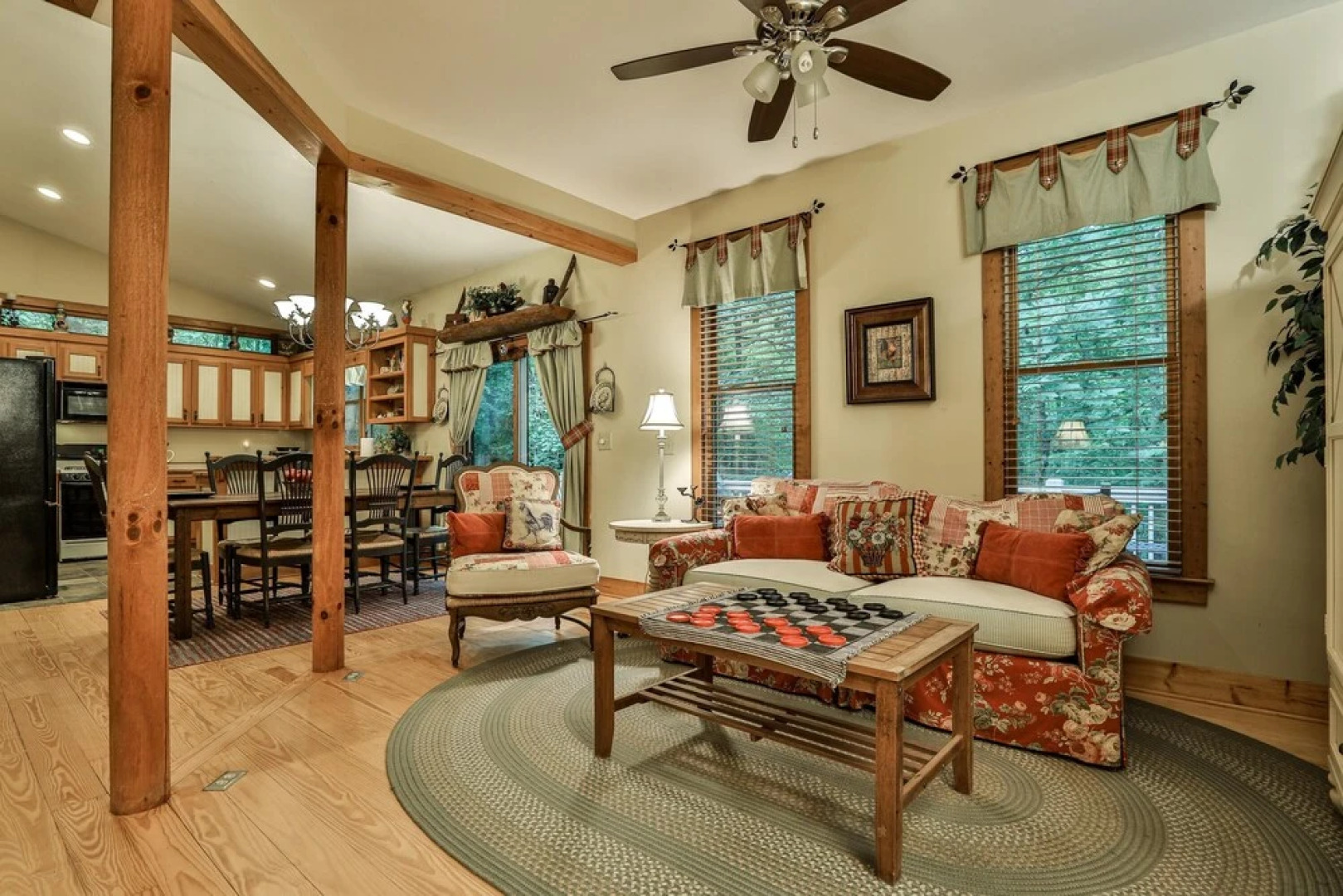 2 Duck Creek Cottage