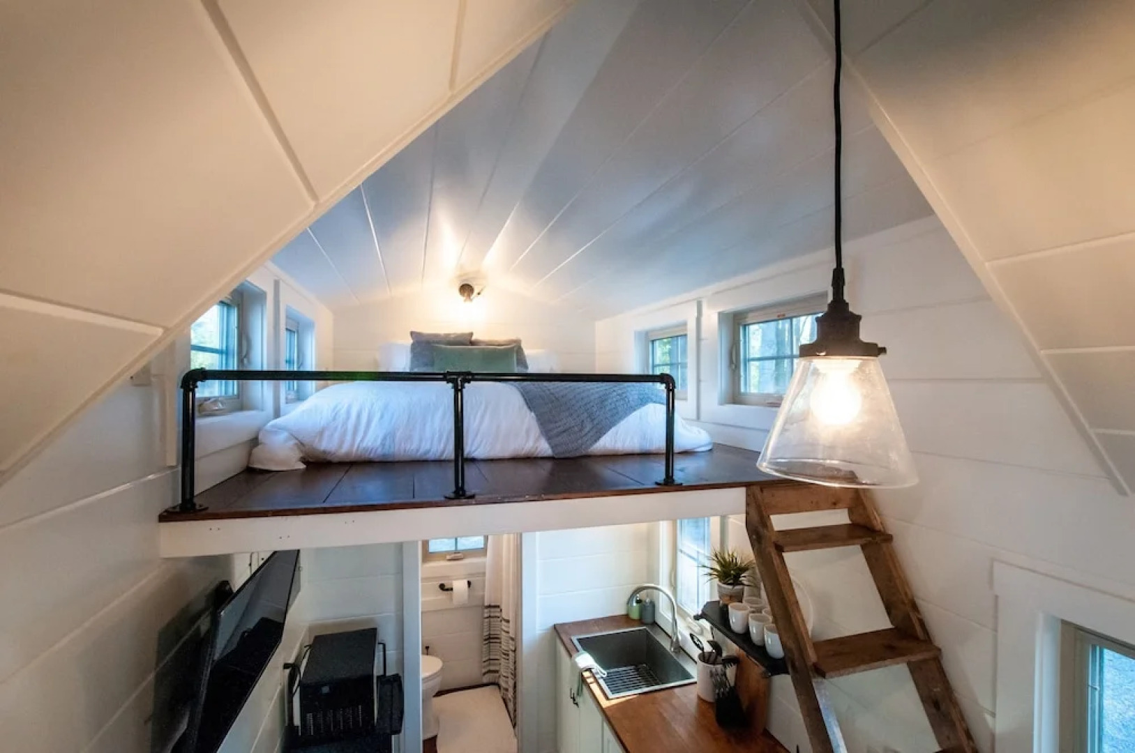 Windsor At River Rocks Landing Studio Bedroom Bungalow