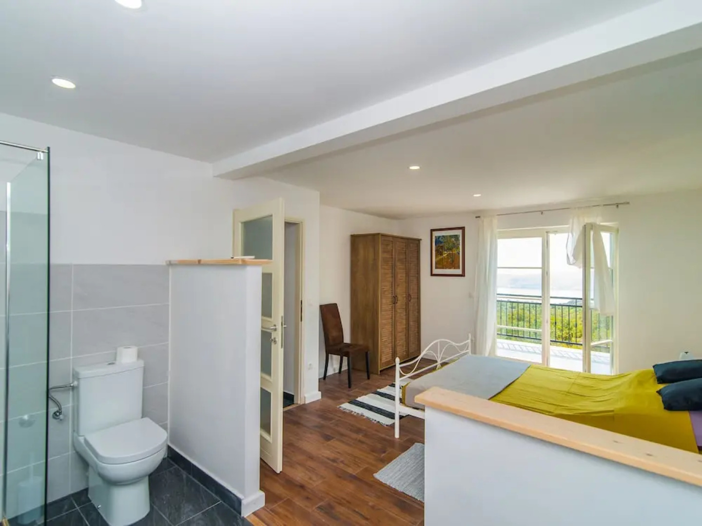 Beautiful Stone Villa With Private Infinity Pool and a Fascinating sea View