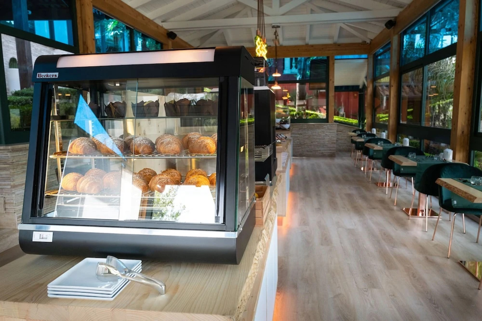 Villa Caribe Restaurant Resort & Spa