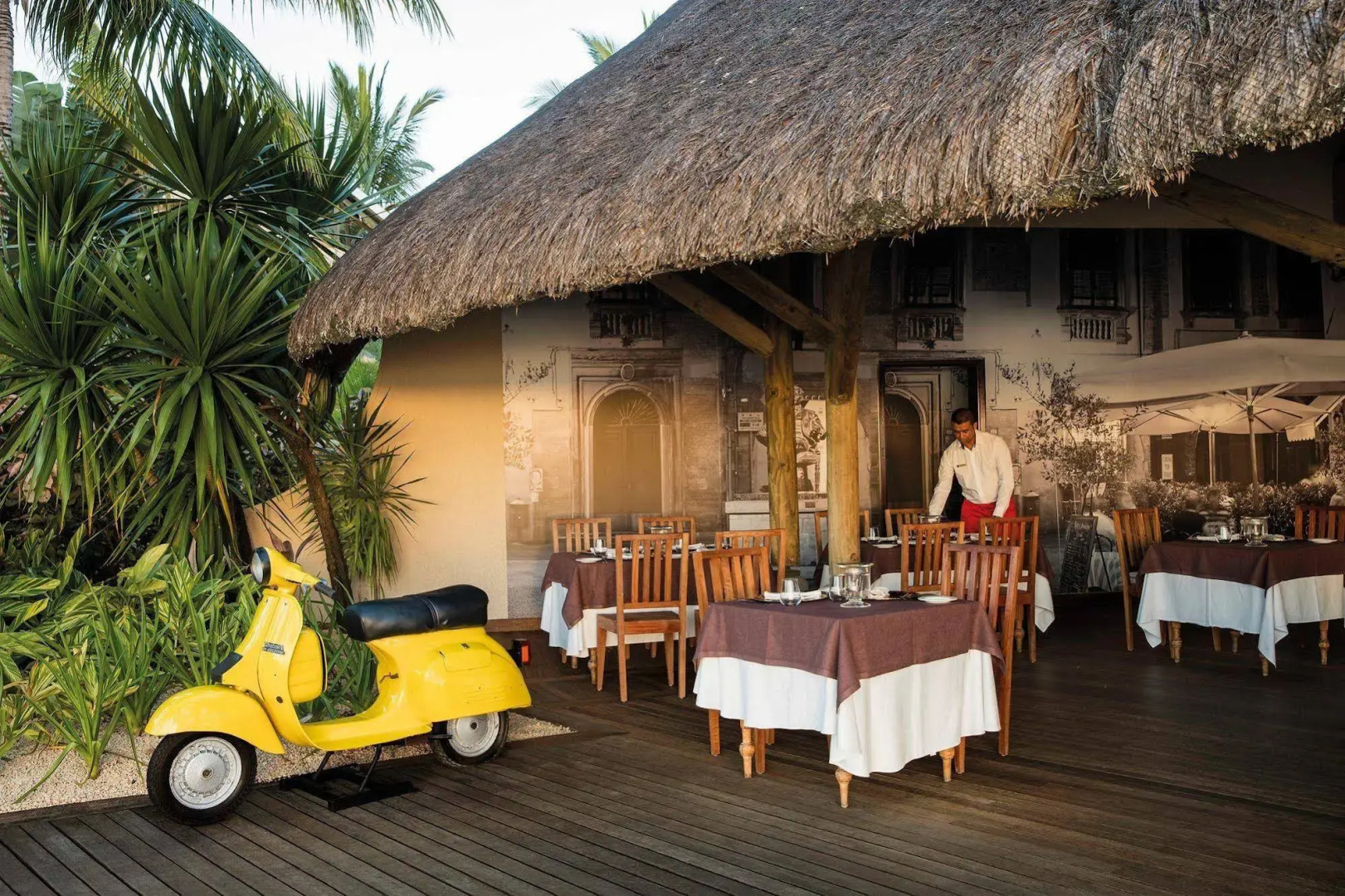 Victoria Beachcomber Resort & Spa