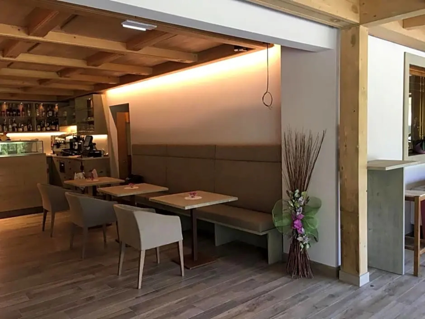 Albergo Ristorante Cacciatori