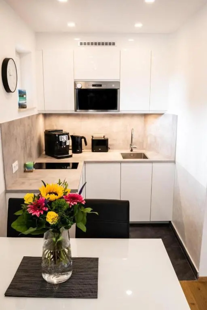 Tom's Seeblick Domizil