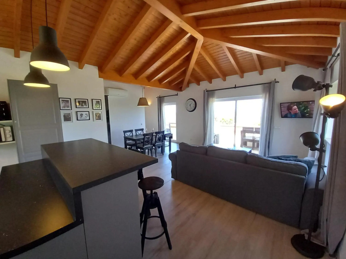 Carlos Apartment - Penthouse - Belch1952