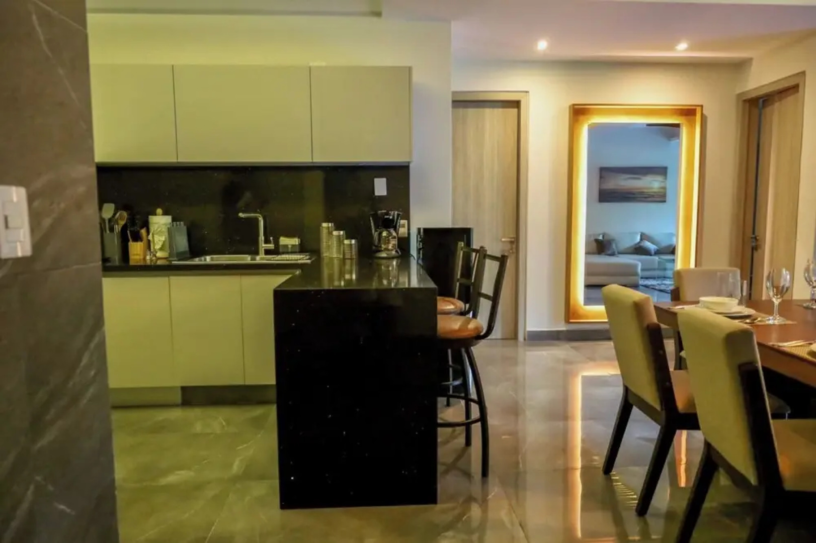 Luxurious Apartments With BBQ Pool Garden Jungle View