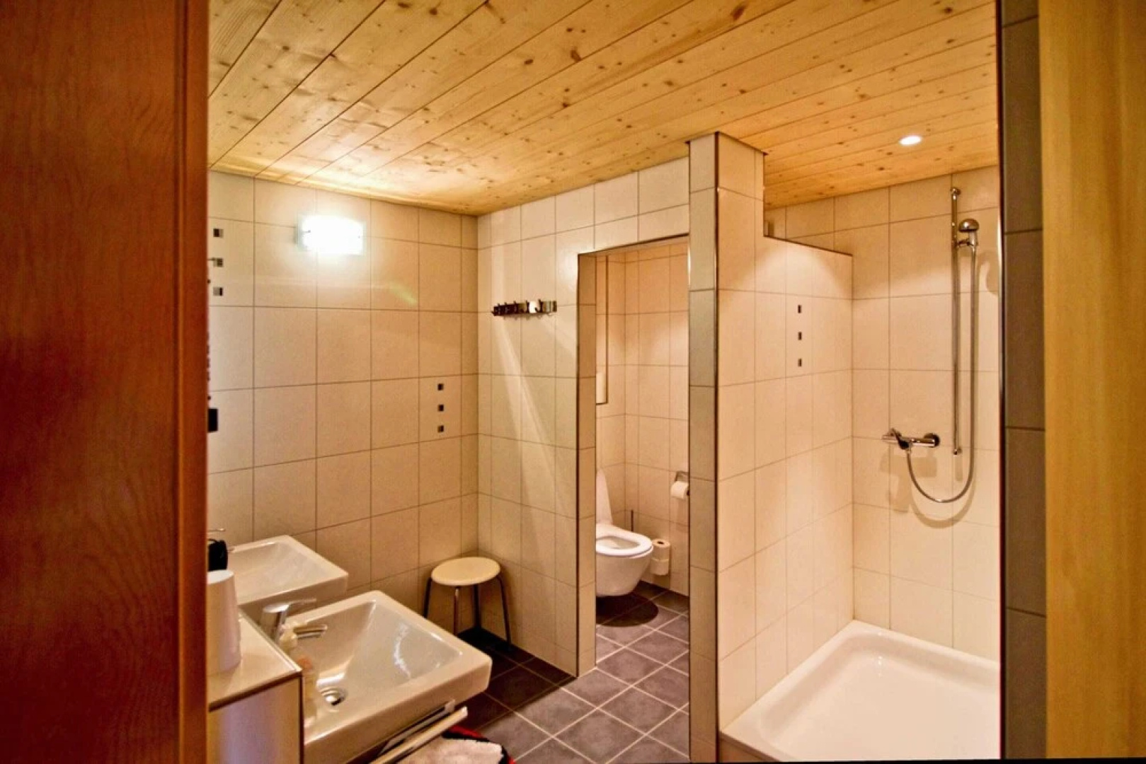An Enchanting Awakening in the Heart of the Alps