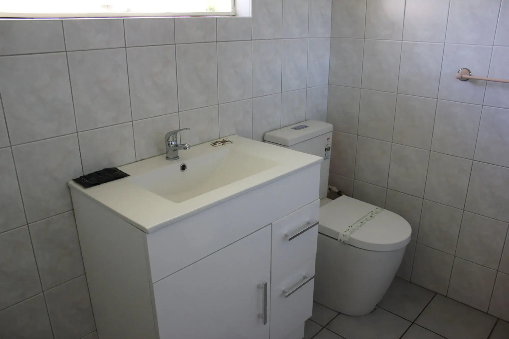 Jack & Di's Lakefront Motel