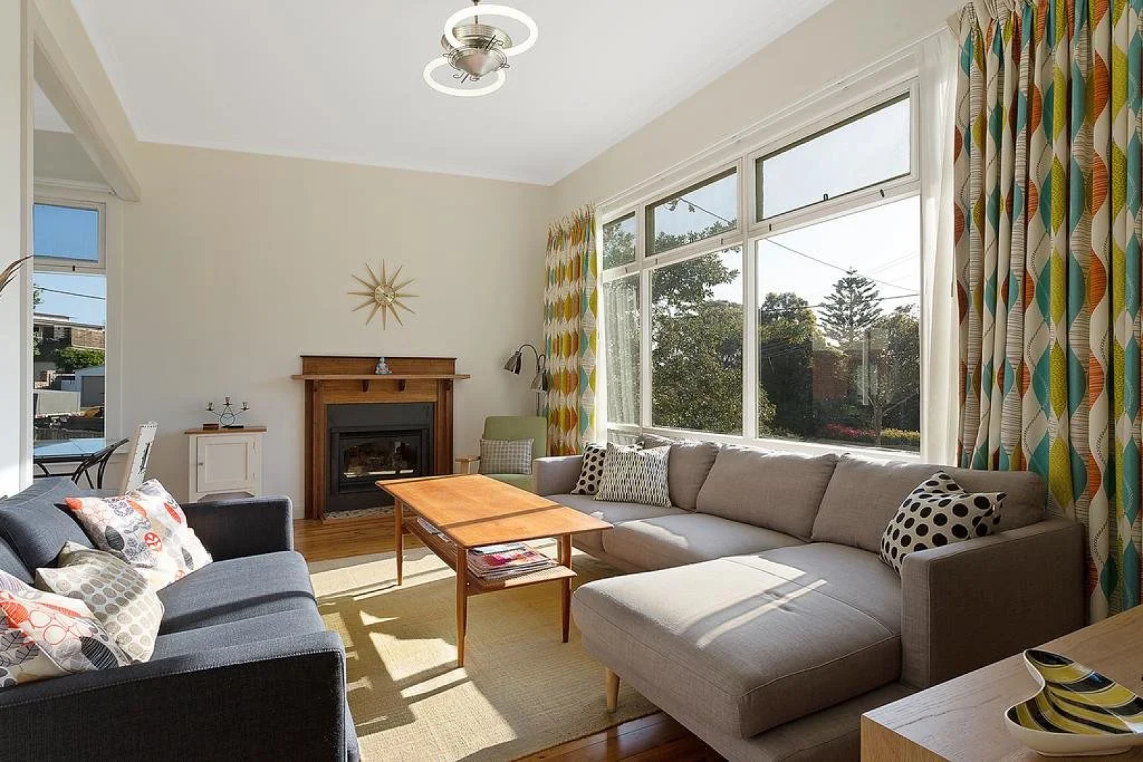 The 50's Beach House