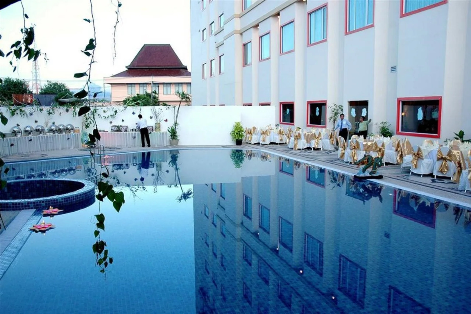 Hotel Grand Tiga Mustika