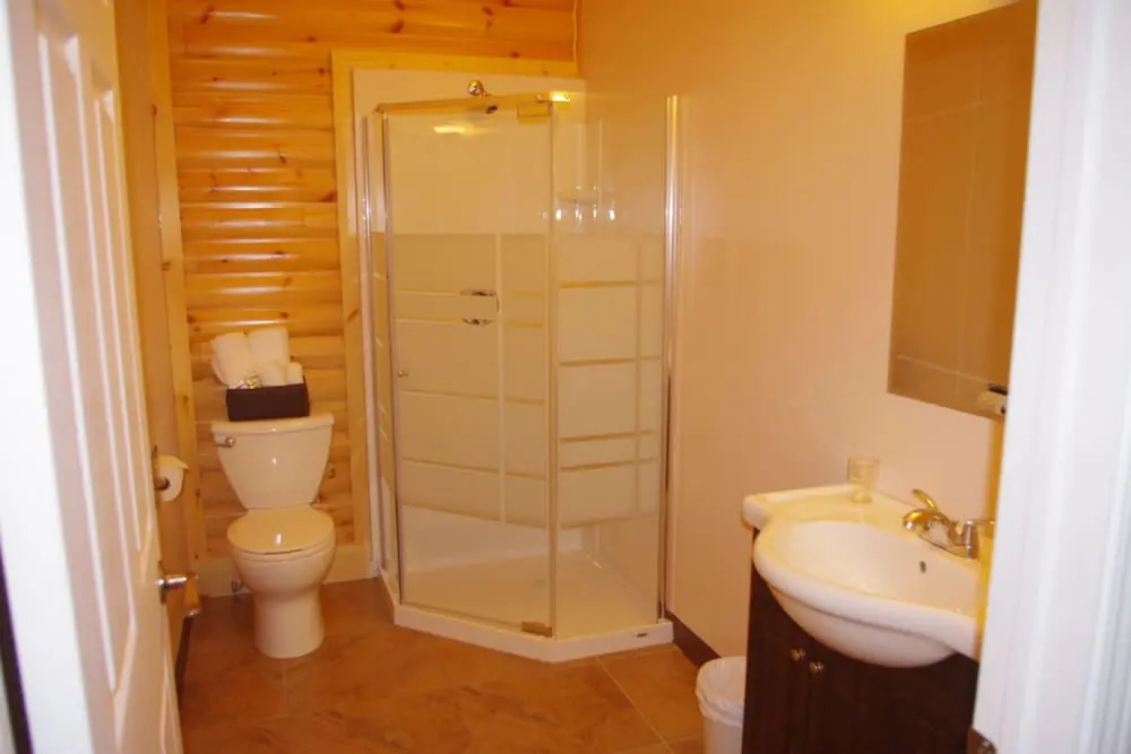 Auberge La Taniere A Tadoussac