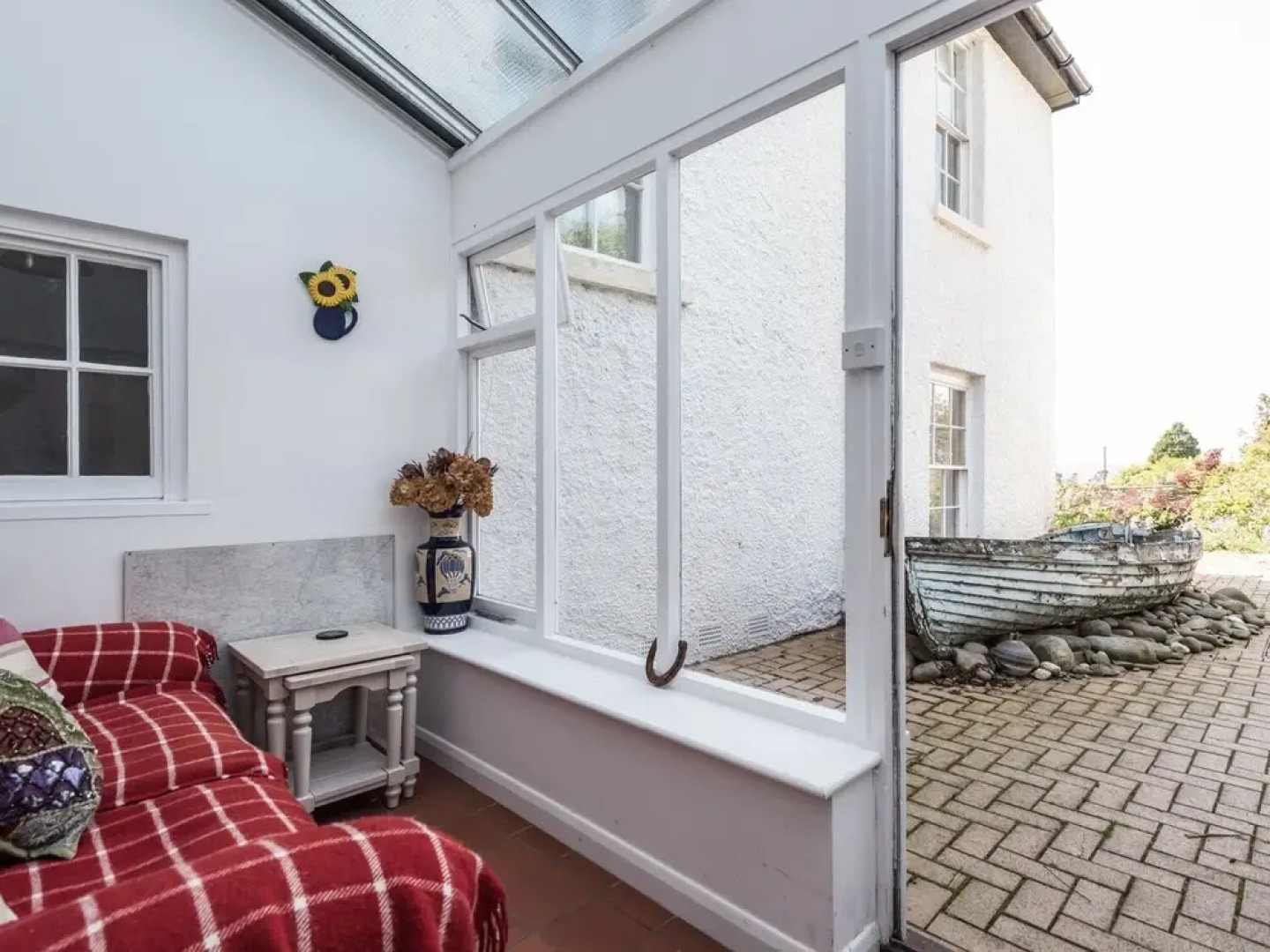 The Old Schoolhouse and Cottage