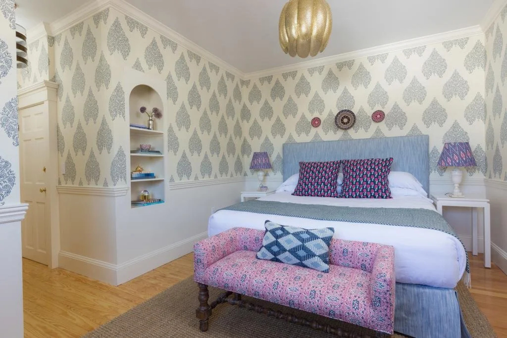 The Christopher, The Edgartown Collection