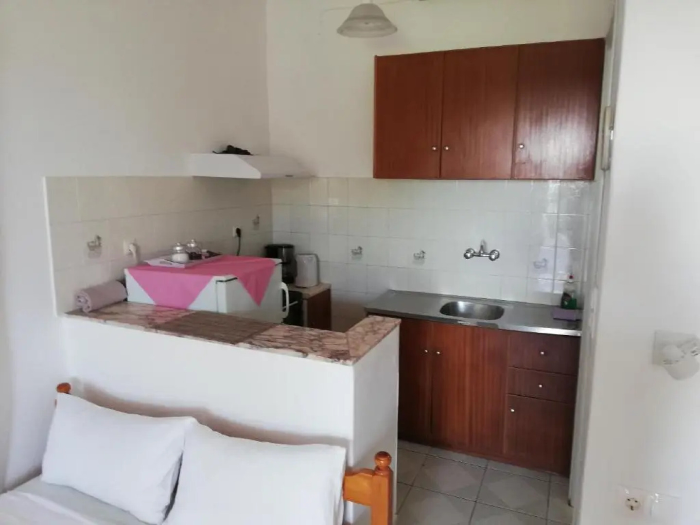 Pansion Katerina Skyros