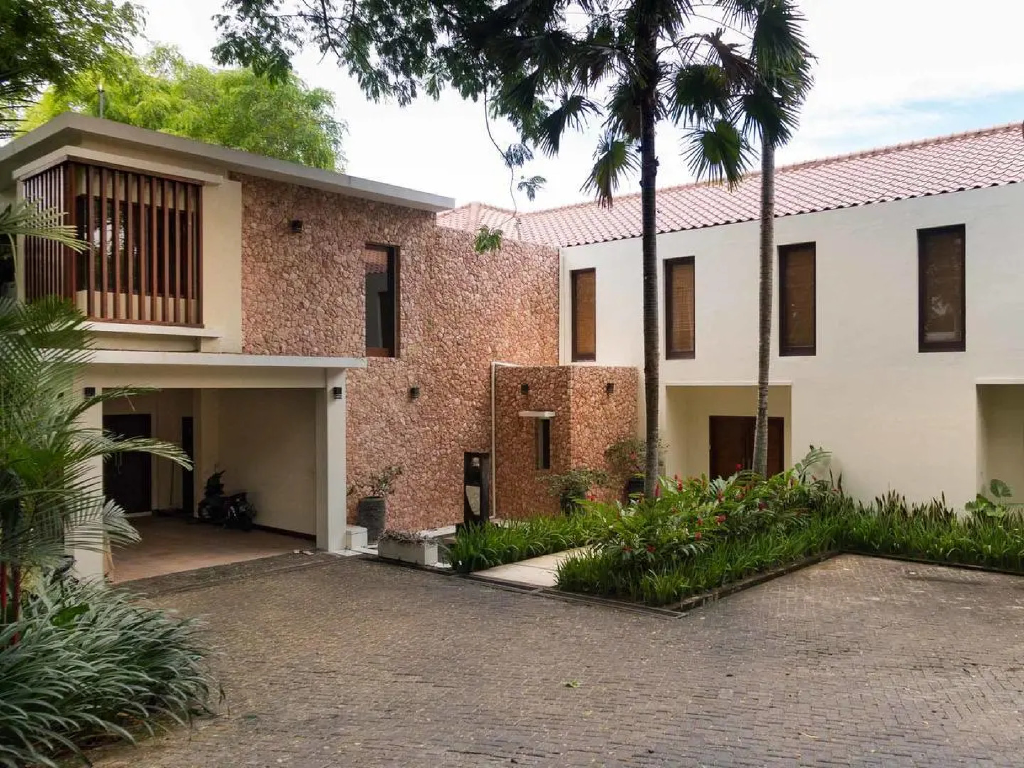 The Ocean View Villa