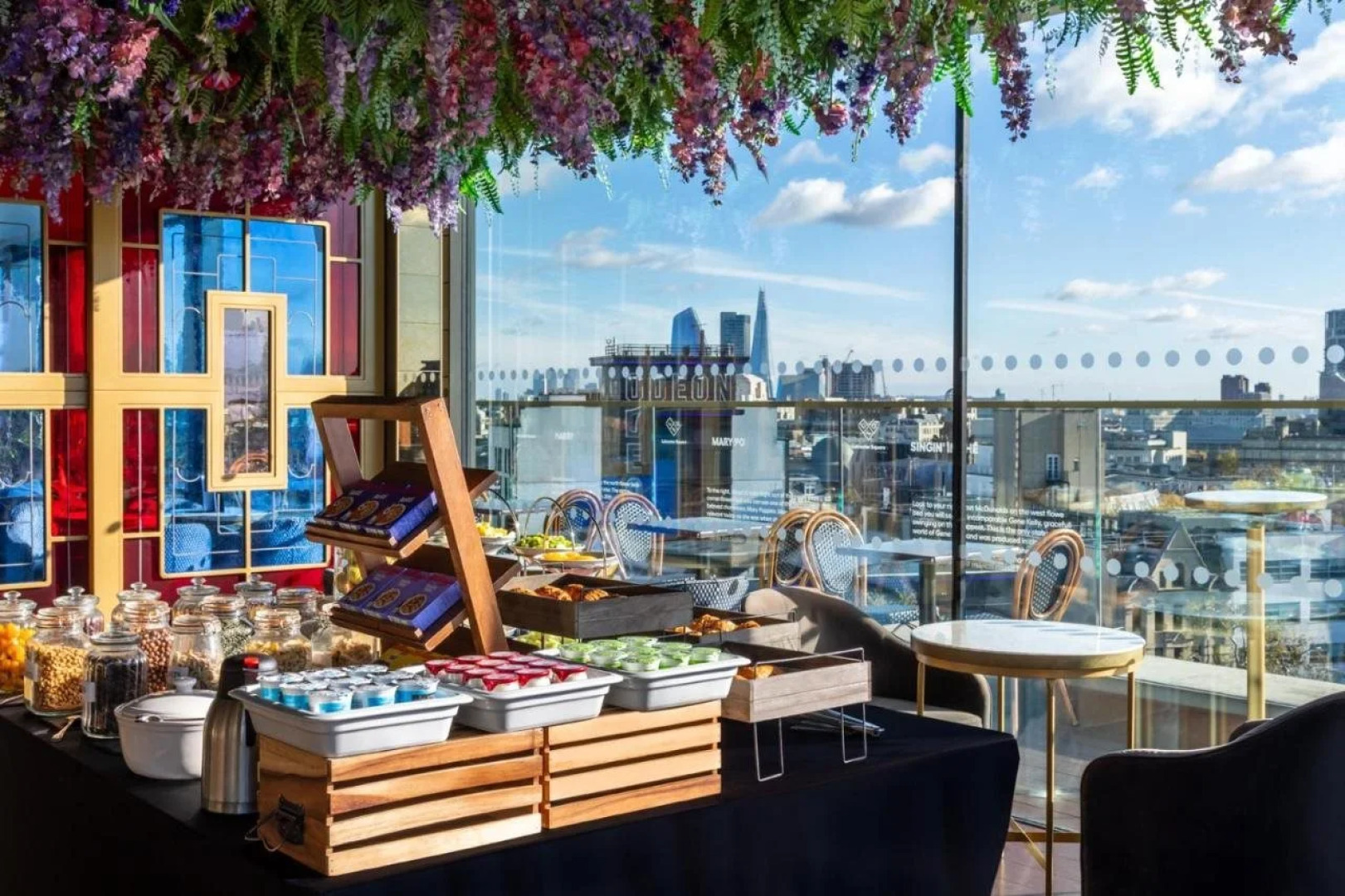 Hotel Indigo London - 1 Leicester Square by IHG